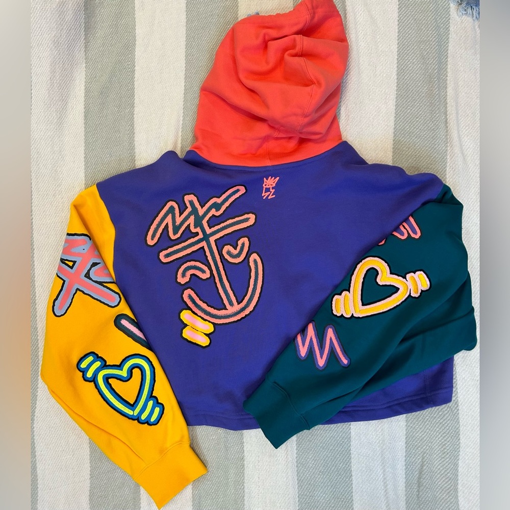 Cropped adidas sweater